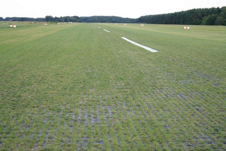 PERFO geogrid reinforcement for aircraft runway